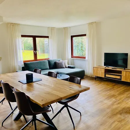 Mira Сasa de vacaciones Witzenhausen